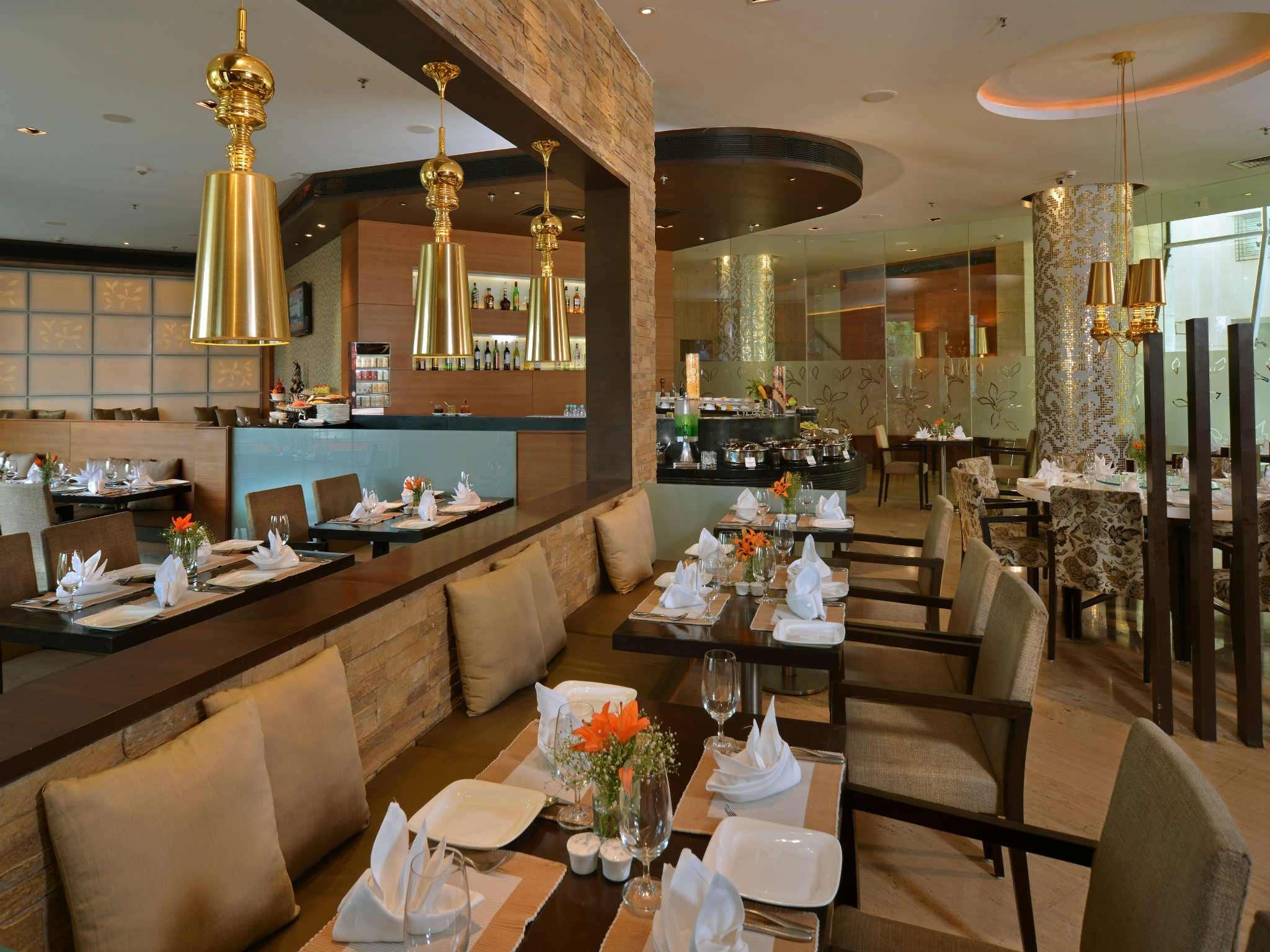 Majestic Court Sarovar Portico Navi Mumbai Luaran gambar